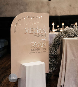 Megan + Ryan Welcome Sign