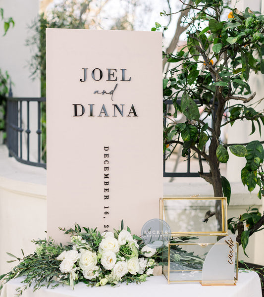 Joel + Diana Welcome Sign